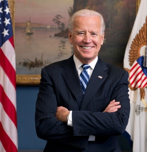 Biden leads Trump in Post-ABC poll as president’s coronavirus rating slips